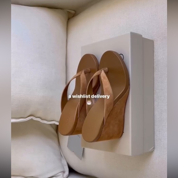 Tony Bianco Avanti Platform Wedge Flip Flop in Butterscotch - Picture 9 of 11